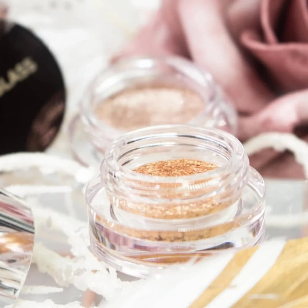 ✨ Hourglass Scattered Light Glitter Eye Shadow / Color: Foil - gold